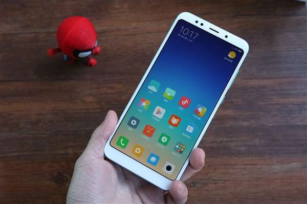 Обзор Xiaomi Redmi 5 Plus – один из лучших недорогих смартфонов