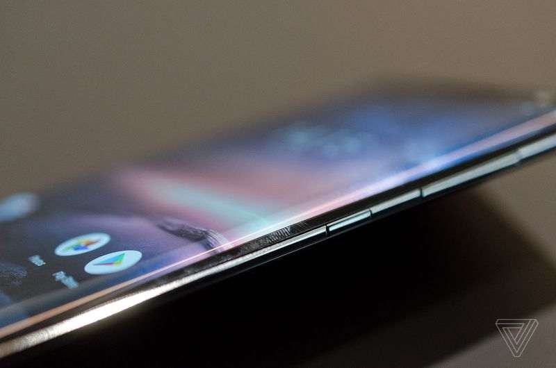 MWC 2018: флагман Nokia 8 Sirocco без революционной камеры
