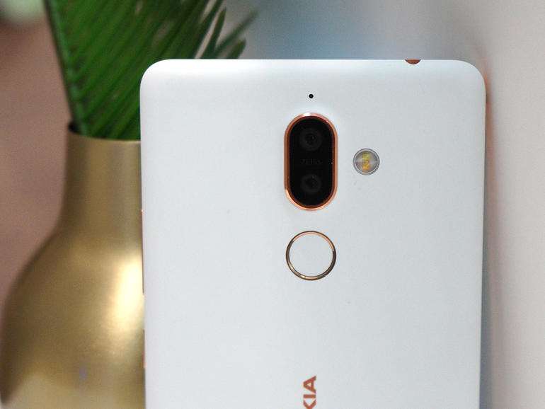 Обзор Nokia 7 Plus - флагманы теперь не нужны