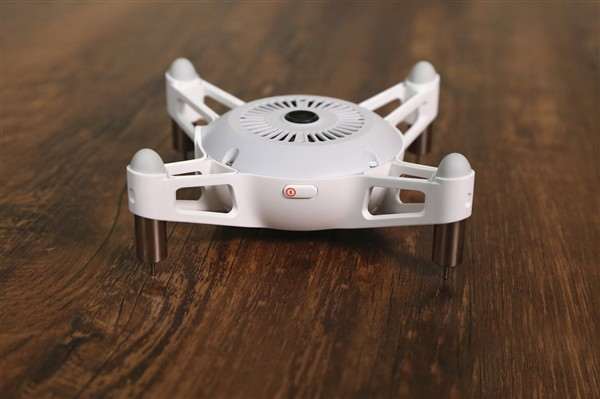 Xiaomi MiTu Quadcopter - лучший квадрокоптер для начинающих за копейки