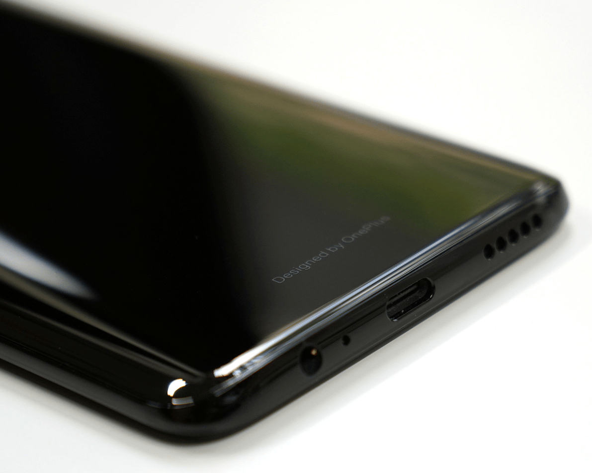 Обзор OnePlus 6 — на шаг ближе к идеальному смартфону