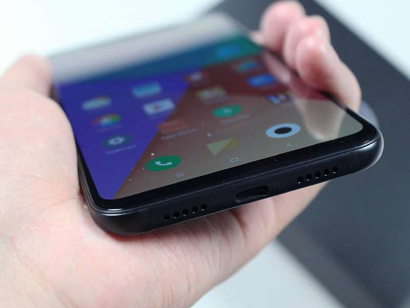 Обзор Xiaomi Mi8 - не идеальный флагман