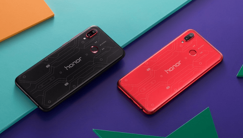 Геймерский смартфон Honor Play получил поддержку разгона GPU