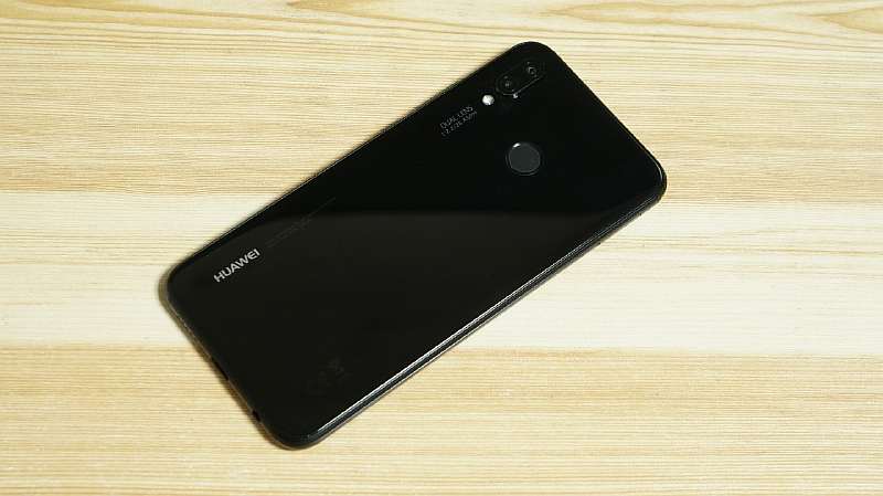 Обзор Huawei P20 Lite - самый породистый из доступных