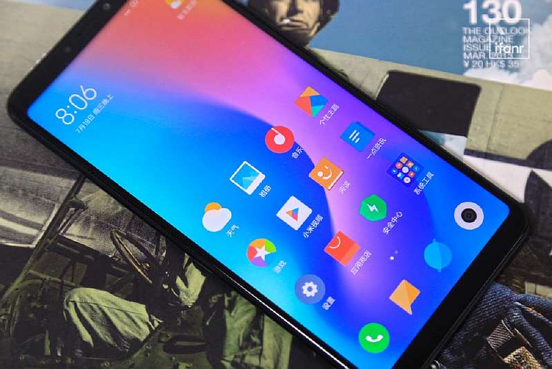 Xiaomi Mi Max 3 официально представлен: большой смартфон с емким аккумулятором