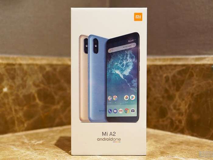 Xiaomi Mi A2 отдают за бесценок – всего 8 тысяч рублей