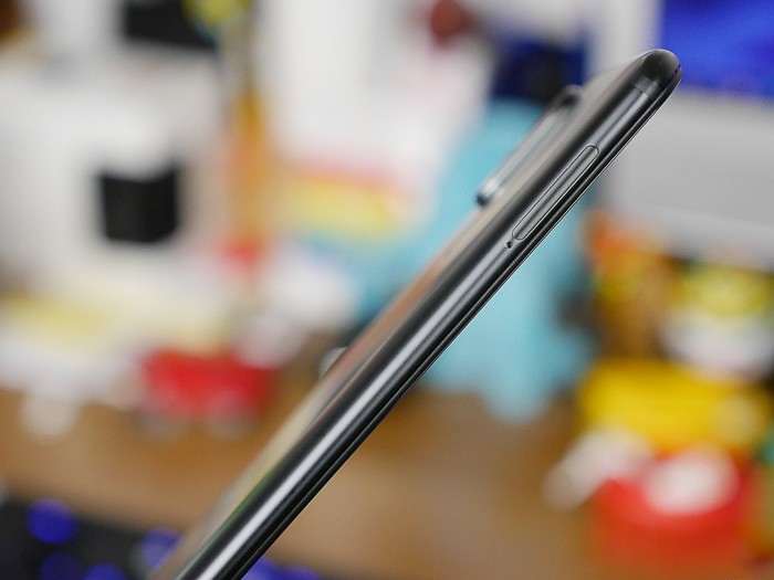 Обзор Xiaomi Mi A2 - лучшее, что они сделали в 2018 году
