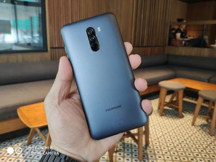 Обзор Xiaomi Pocophone F1 - флагман за 20 тысяч
