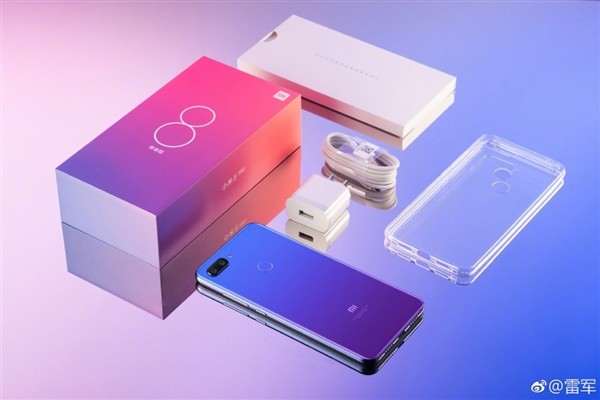 Яркий и недорогой флагман Xiaomi Mi8 Youth доступен по цене 204$