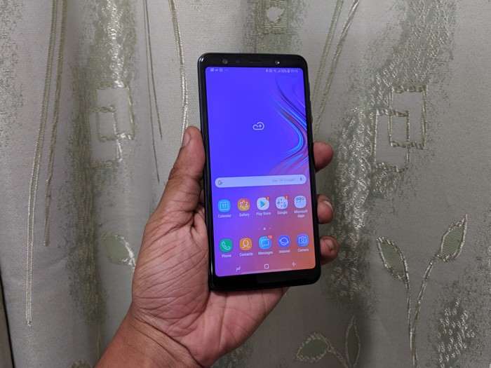Обзор Samsung Galaxy A7 (2018) - шаг назад под видом инноваций