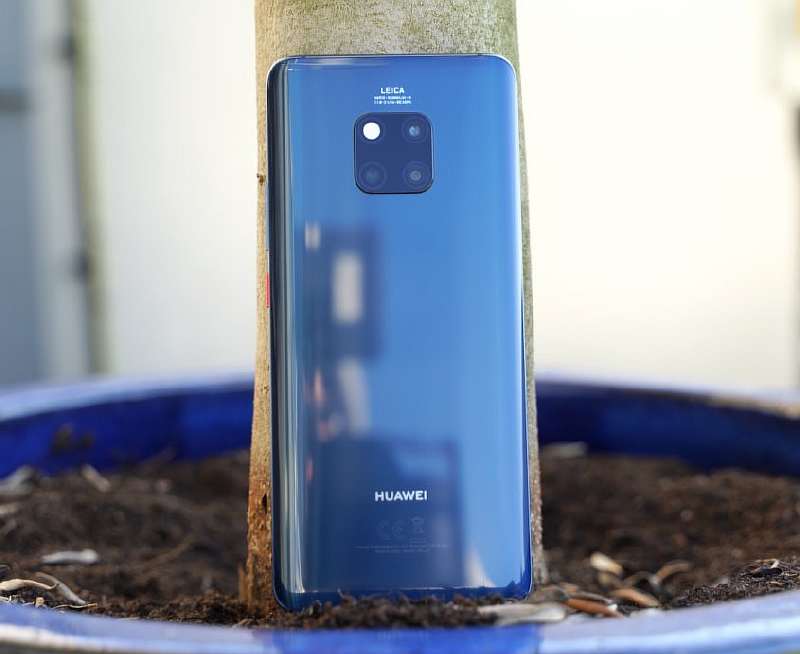 Обзор Huawei Mate 20 Pro - лучший среди лучших