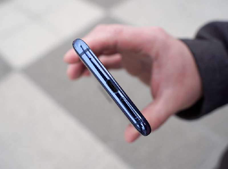Обзор Huawei Mate 20 Pro - лучший среди лучших