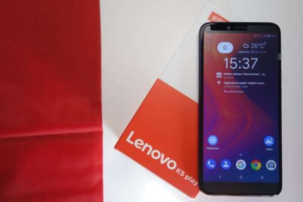 Обзор Lenovo K5 Play - лучший смартфон до 100$