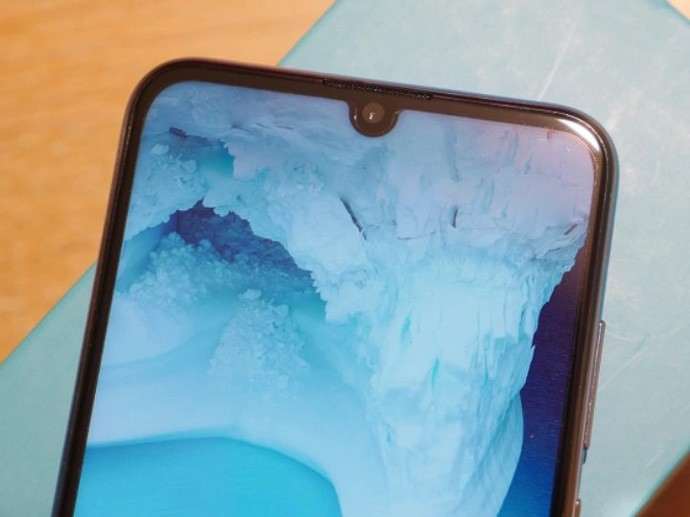 Обзор Honor 10 Lite - доступный стиляга c NFC