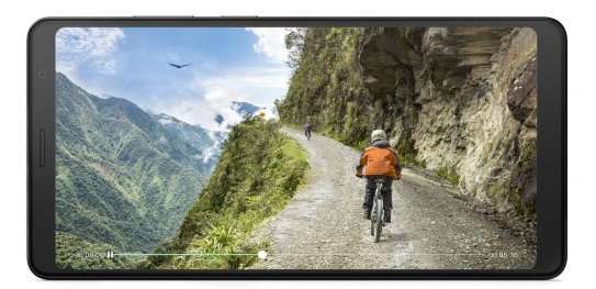 Lenovo Tab V7 – доступный смартфон с огромным 7 дюймовым экраном