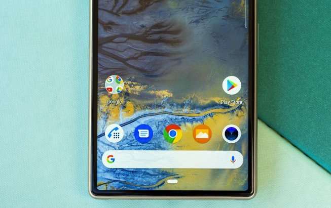 Sony Xperia 10 и 10+ - премиальный средний класс от японцев