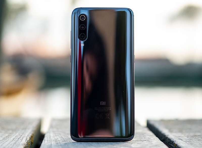 Обзор Xiaomi Mi 9 - ТОП флагман цена/качество 2019 года?