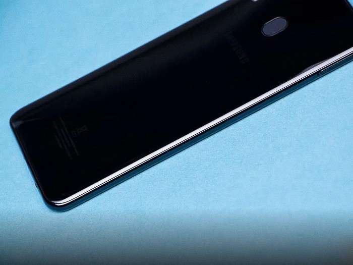 Обзор Samsung Galaxy A30 - будущий бестселлер