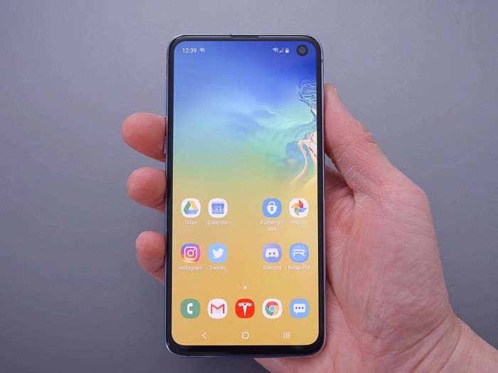 Рейтинг лучших смартфонов по версии Роскачества - Galaxy S10 в топе