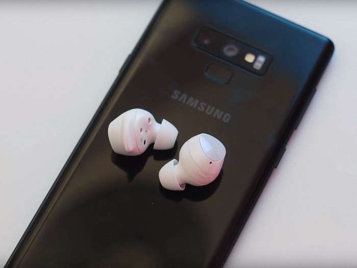 Обзор Samsung Galaxy Buds - почти эталонные беспроводные наушники для Android