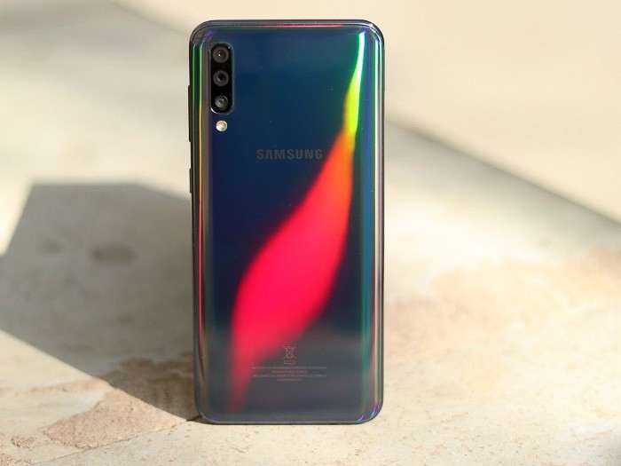 Обзор Samsung Galaxy A50 - почем флагманы для народа?