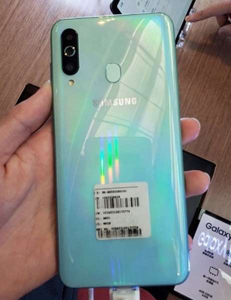 Samsung Galaxy A60 получит флагманский экран и процессор Snapdragon