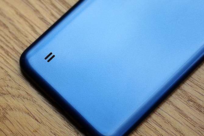 Обзор Samsung Galaxy A10 - самый народный смартфон 2019 года
