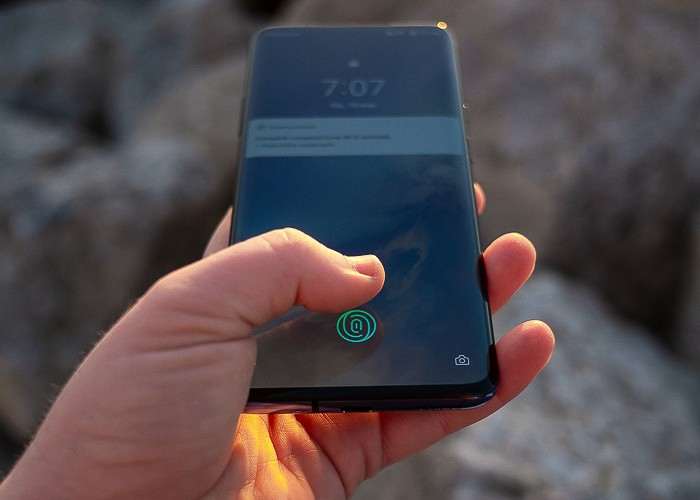 Обзор OnePlus 7 Pro - почти идеальный флагман