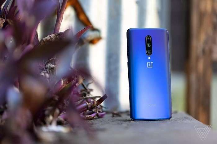 OnePlus 7 Pro - полностью безрамочный фотофлагман официально представлен