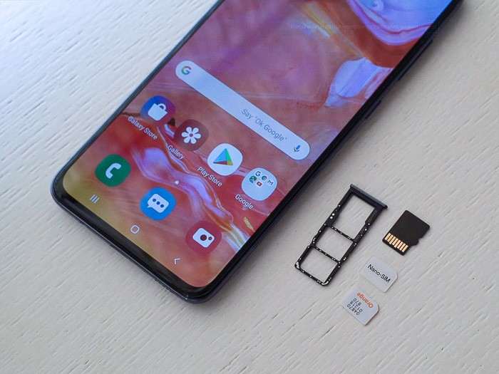 Обзор Samsung Galaxy A70 - большой фаблет с мощным аккумулятором