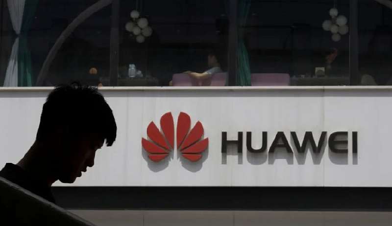 Google отнимает Android у Huawei - что будет со смартфонами компании?