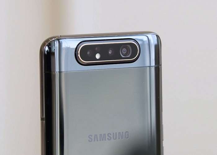 Обзор Samsung Galaxy A80 - неудачный эксперимент