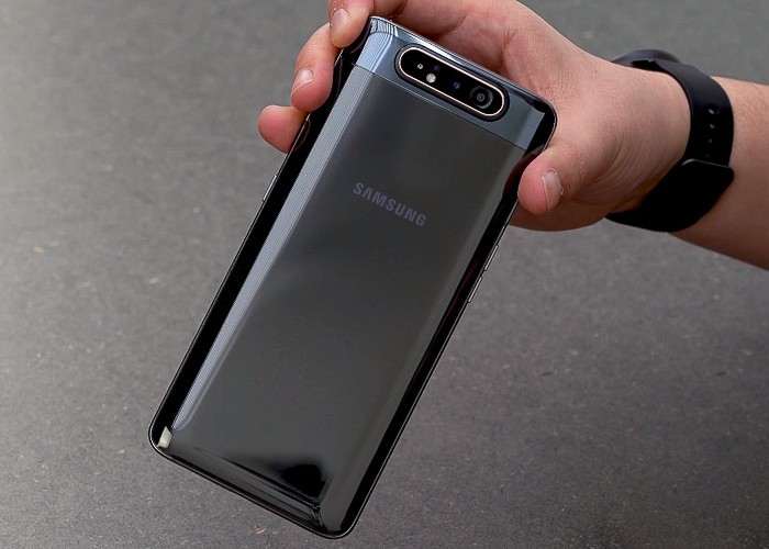 Обзор Samsung Galaxy A80 - неудачный эксперимент