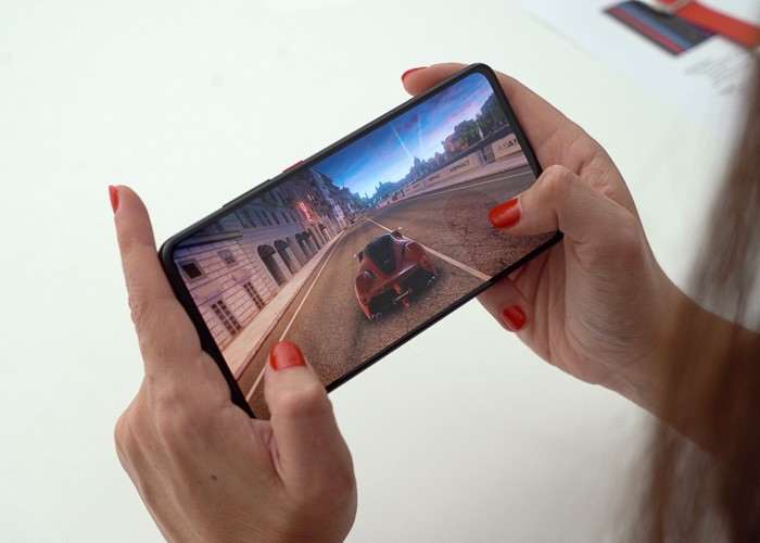 Обзор Xiaomi Mi 9T - новый хит
