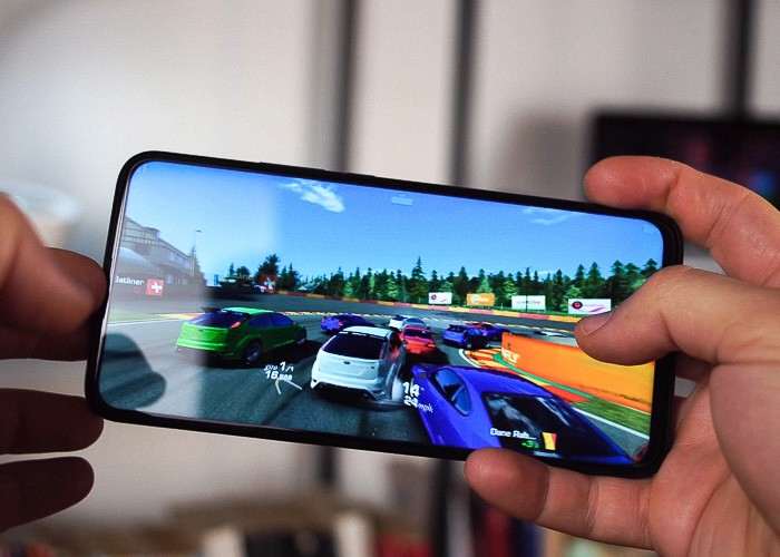 Обзор Huawei P Smart Z – безрамочность в массы