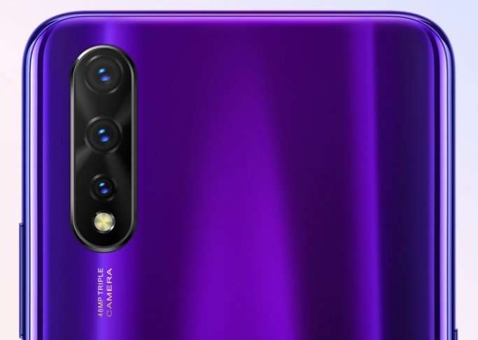 Представлен Vivo Z5 за 230$, и у него очень крутые характеристики
