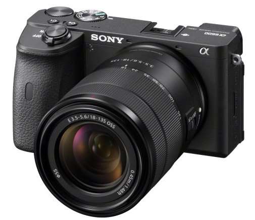 Sony представила беззеркальные камеры A6100 и A6600