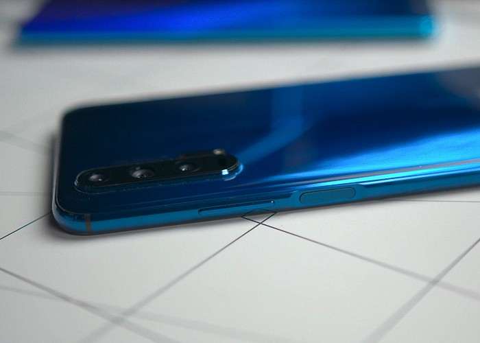 Обзор Honor 20 Pro — доступный фотофлагман