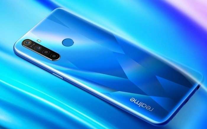 Представлены Realme 5 и 5 Pro - главные конкуренты Redmi Note 8