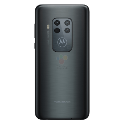 Рендеры Motorola One Pro - флагман с квадрокамерой и миниджеком