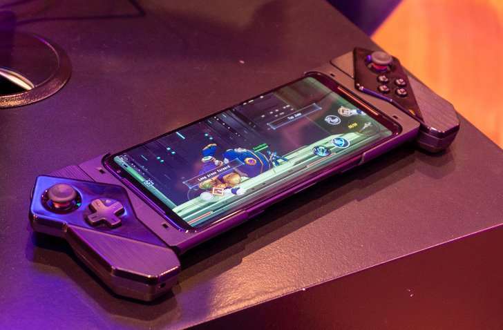 Самый мощный смартфон ASUS ROG Phone 2 вышел на глобальном рынке