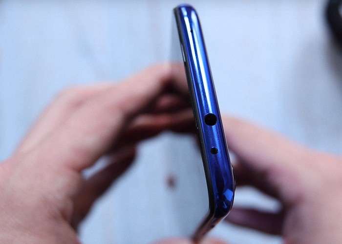Обзор Xiaomi Mi A3 — два шага вперед, один назад