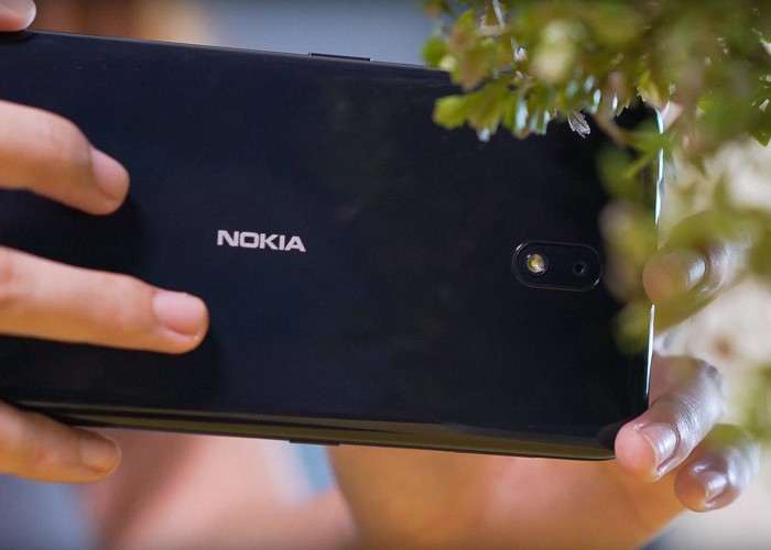 Обзор Nokia 3.2 - скромный бюджетник с большим экраном