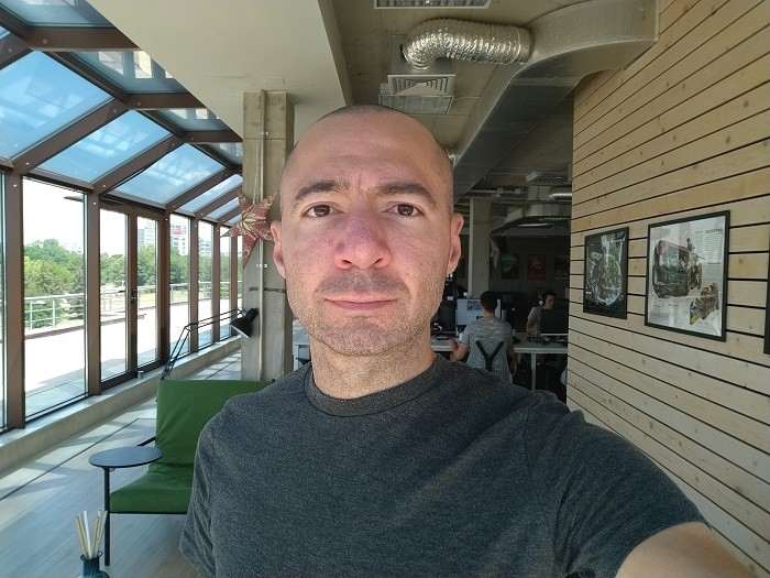 Обзор Xiaomi Mi A3 — два шага вперед, один назад