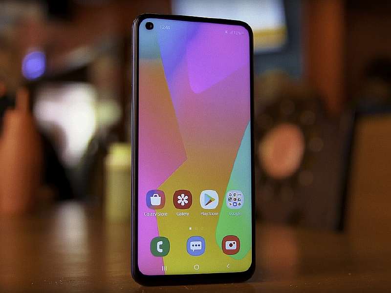 Обзор Samsung Galaxy A60 - один из лучших на Алиэкспресс