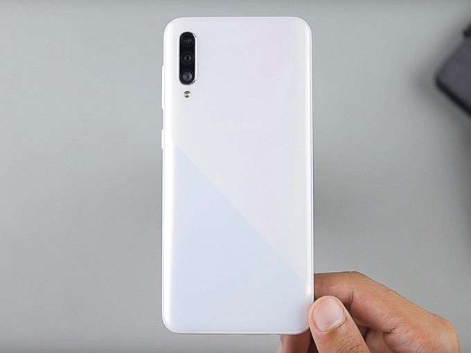 Обзор Samsung Galaxy A30s - прогресс или деградация?