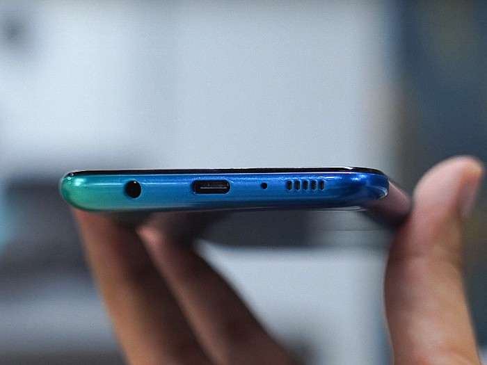 Обзор Samsung Galaxy M30s - смартфон с очень мощным аккумулятором