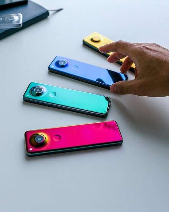 Фото Essential Phone 2 или заберите у дизайнеров LSD