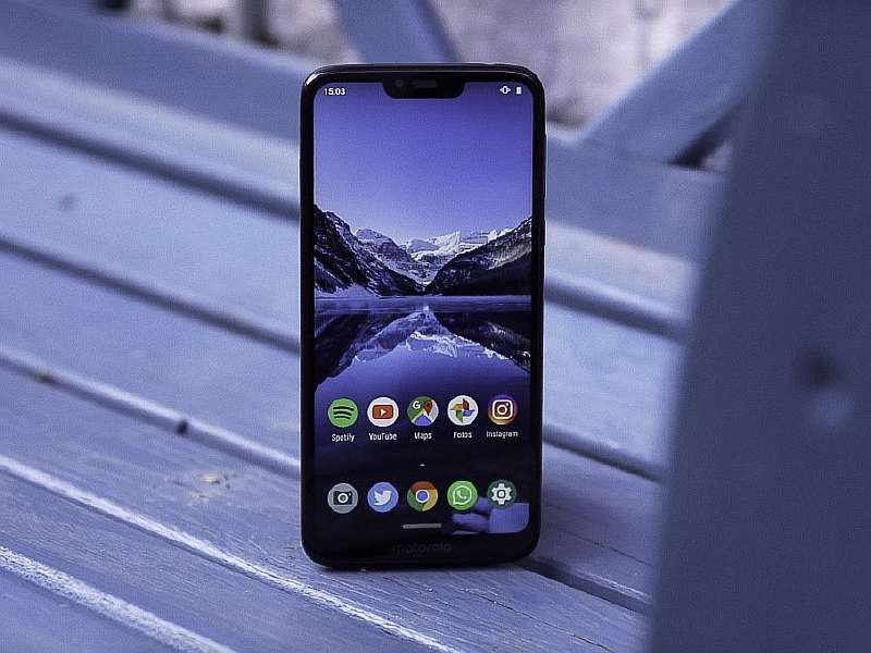 Обзор Motorola G7 Power – бюджетник с выдающейся автономностью