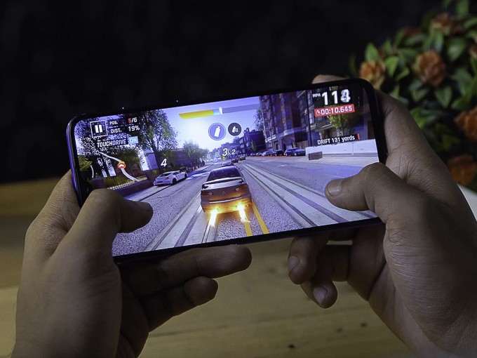 Обзор Xiaomi Mi 9 Lite – идеальный недорогой смартфон